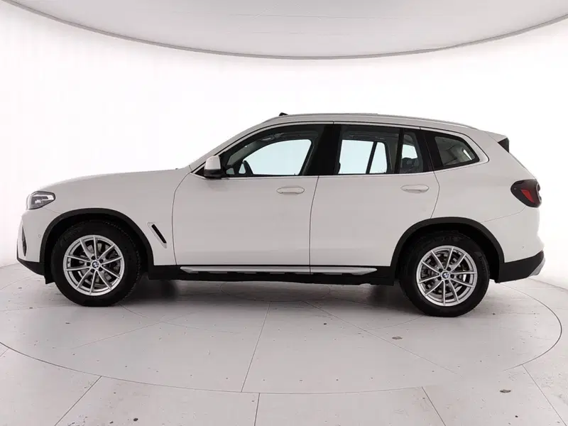 BMW X3 usata a Caserta (8)