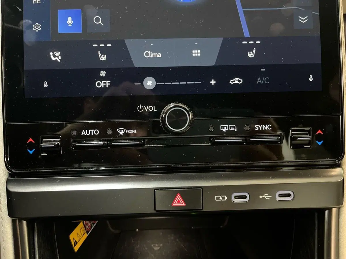 Lexus LBX usata a Siracusa (14)