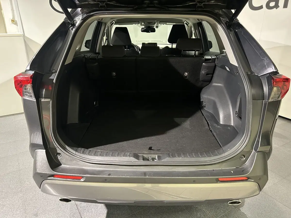 Toyota Rav4 usata a Milano (11)