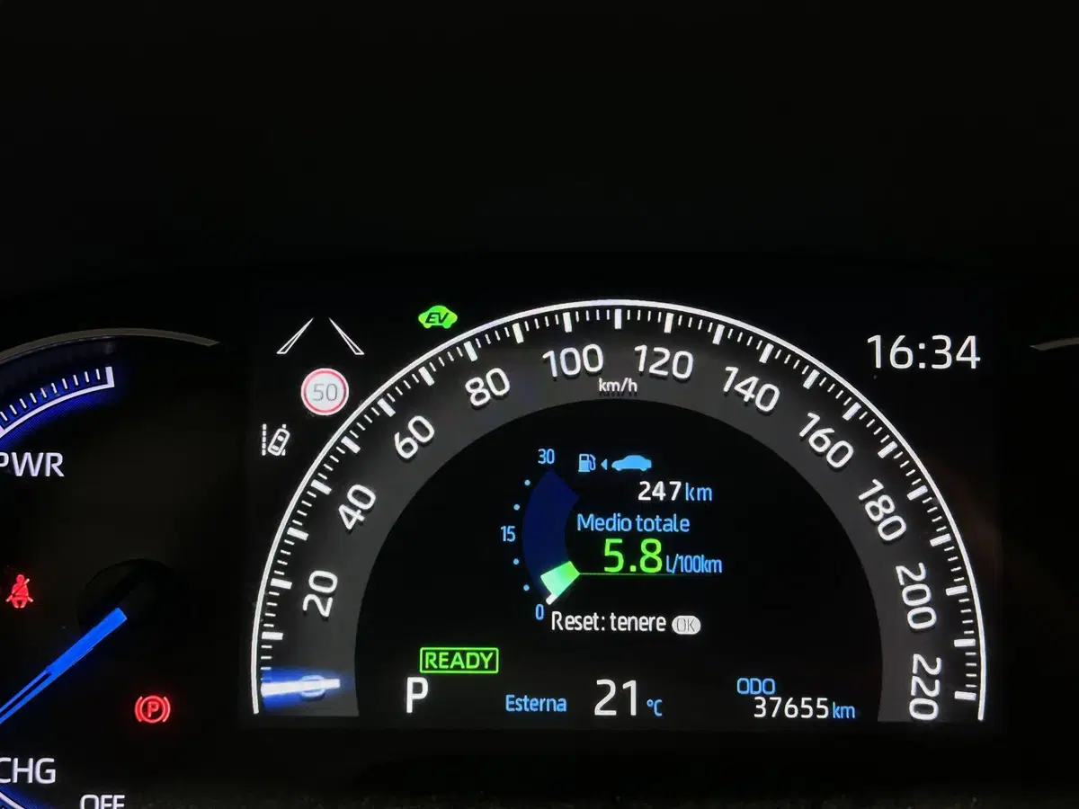 Toyota Rav4 usata a Milano (12)