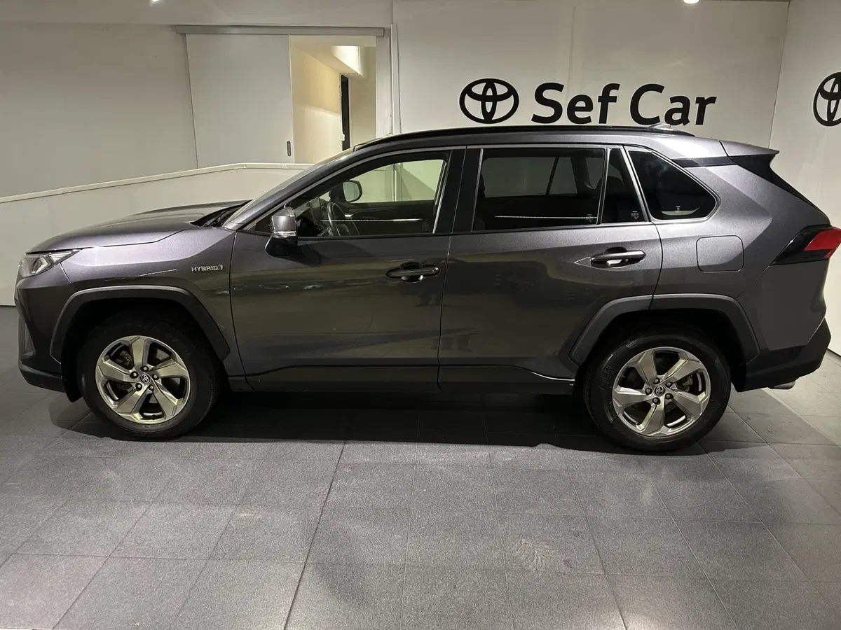Toyota Rav4 usata a Milano (3)
