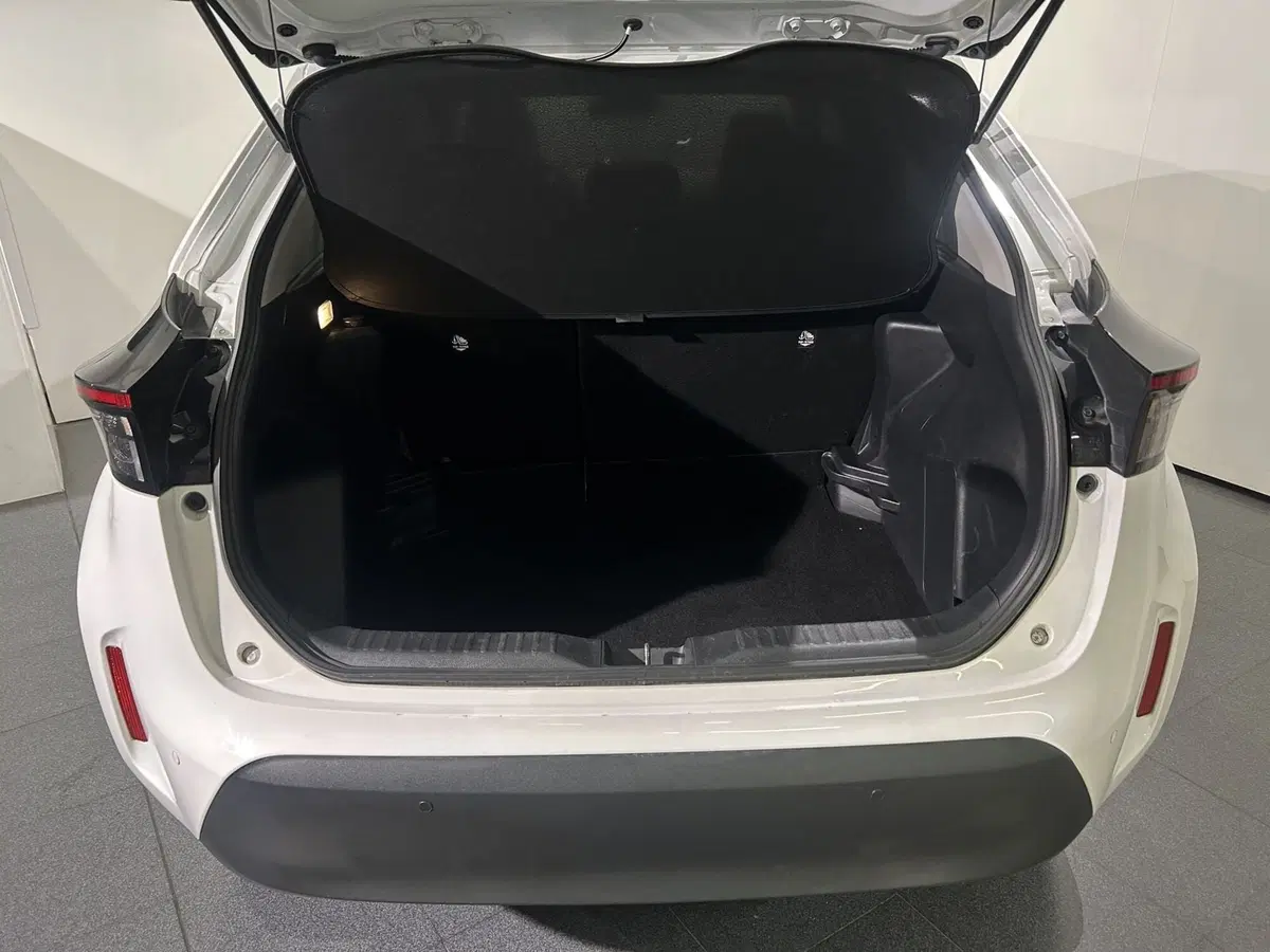 Toyota Yaris Cross usata a Milano (11)