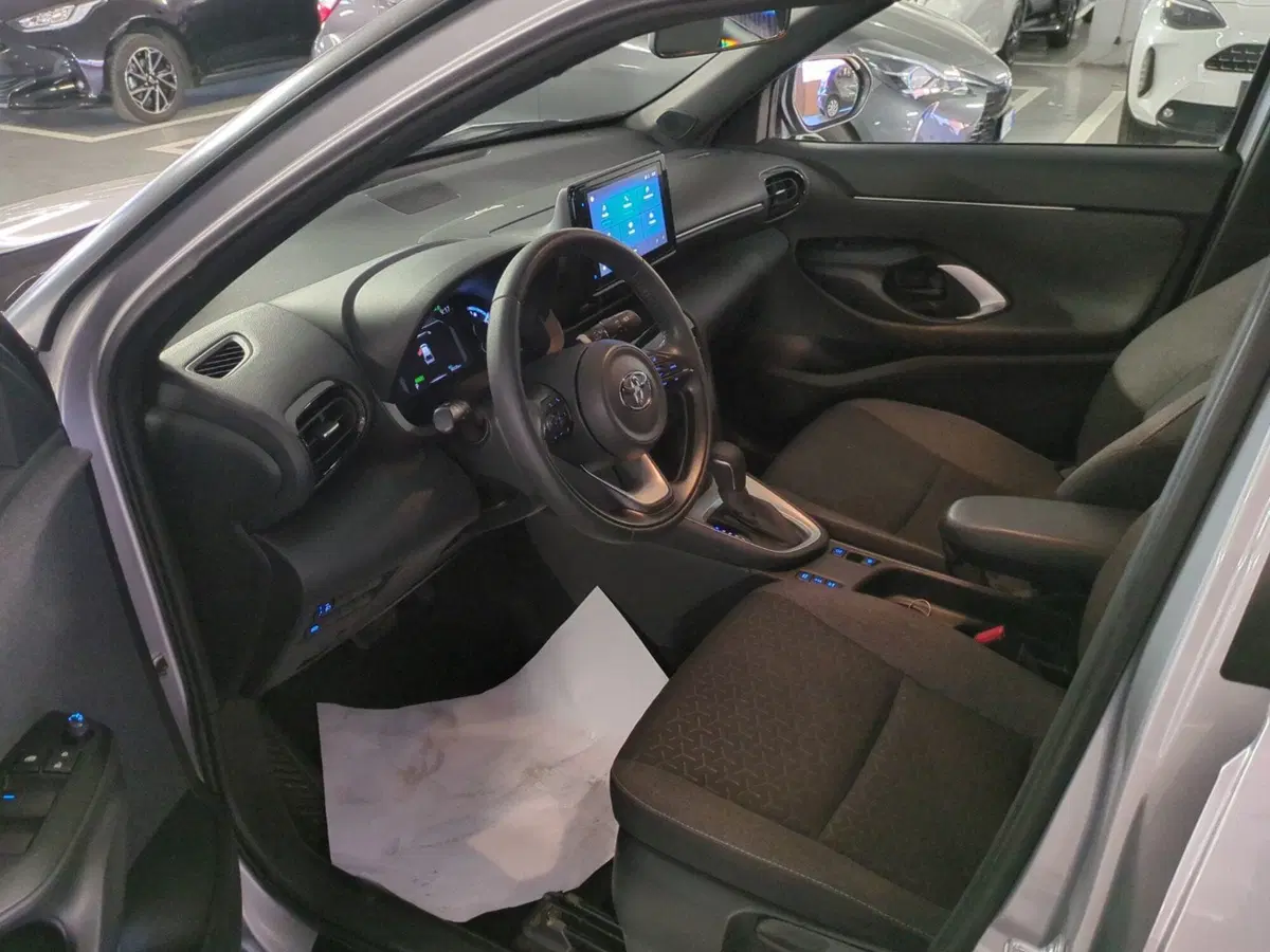 Toyota Yaris Cross usata a Milano (12)