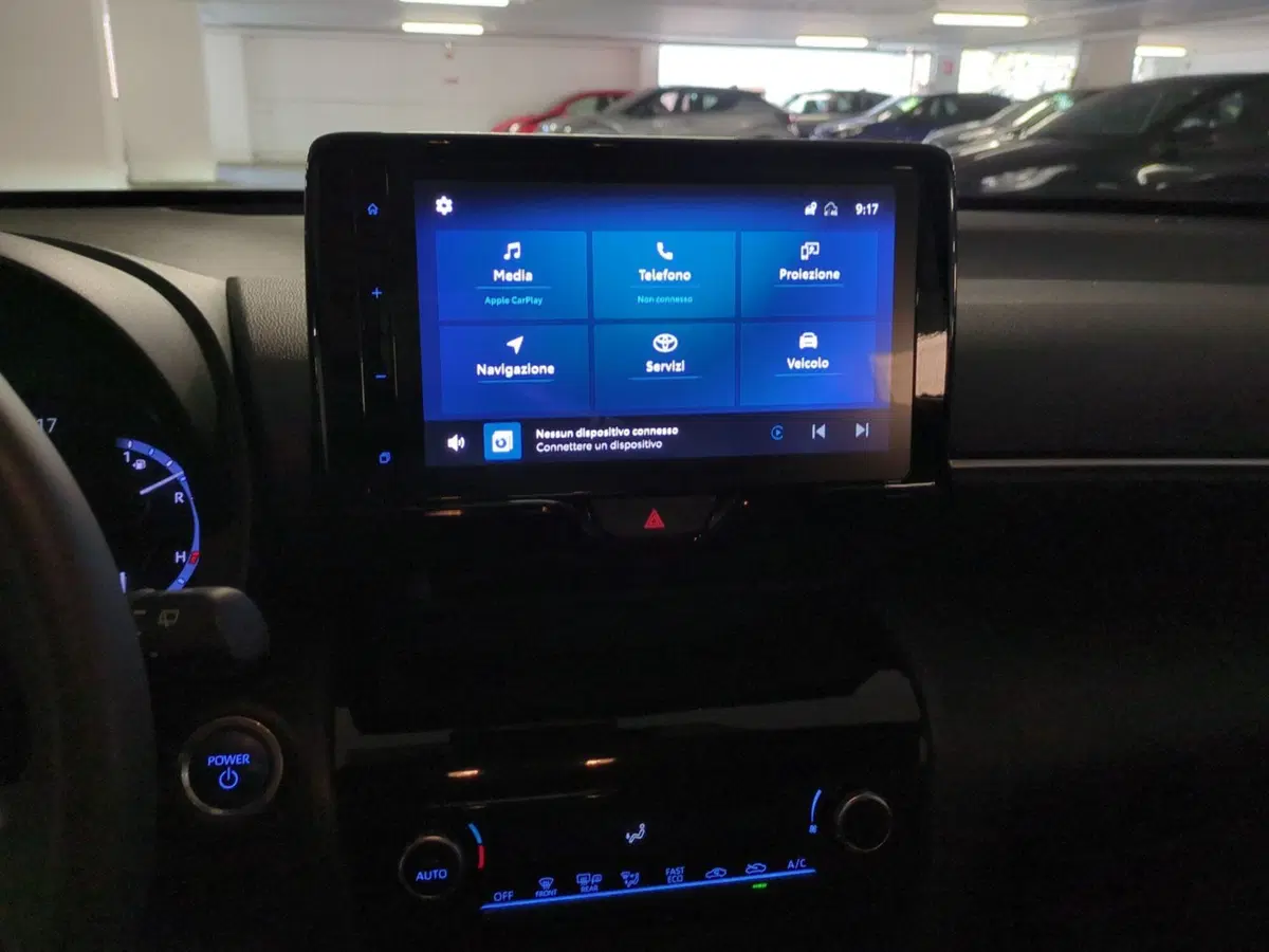 Toyota Yaris Cross usata a Milano (15)