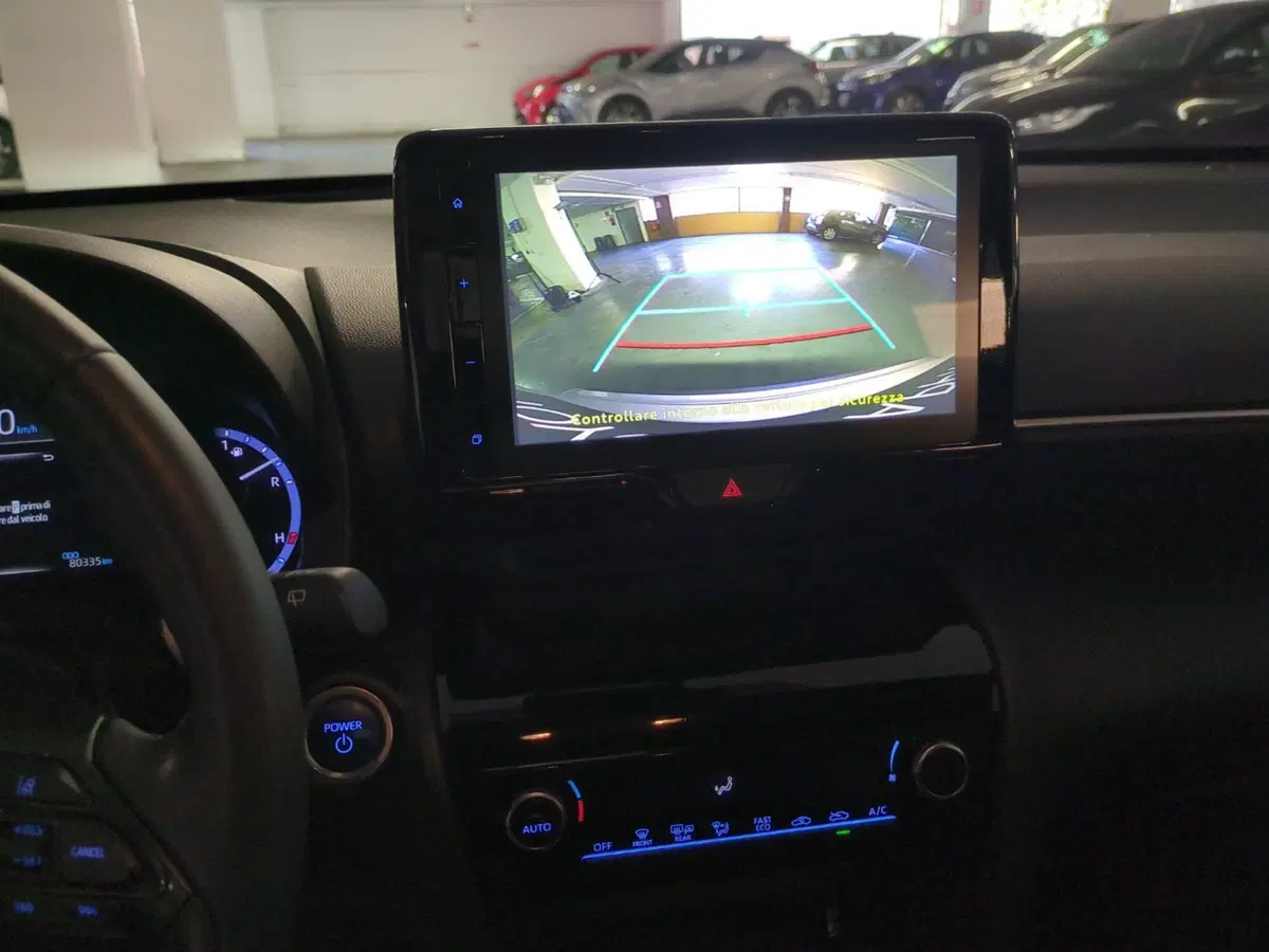 Toyota Yaris Cross usata a Milano (16)