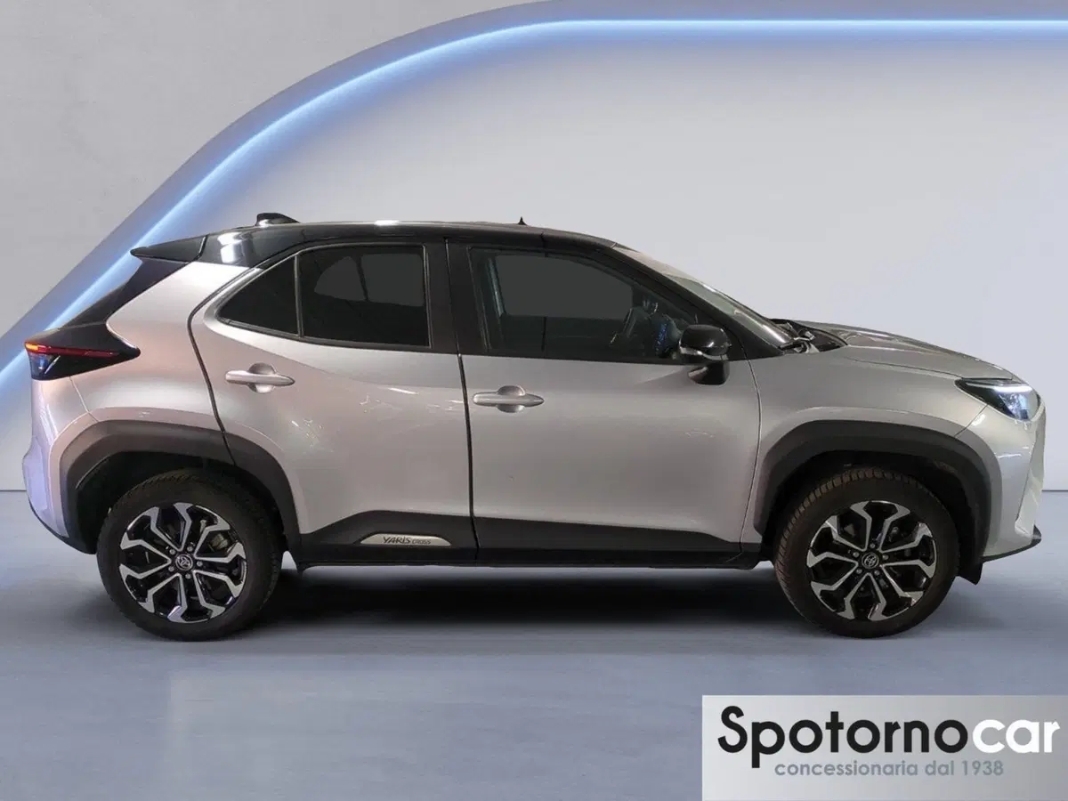 Toyota Yaris Cross usata a Milano (3)