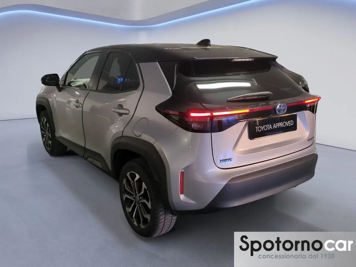 Toyota Yaris Cross usata a Milano (4)