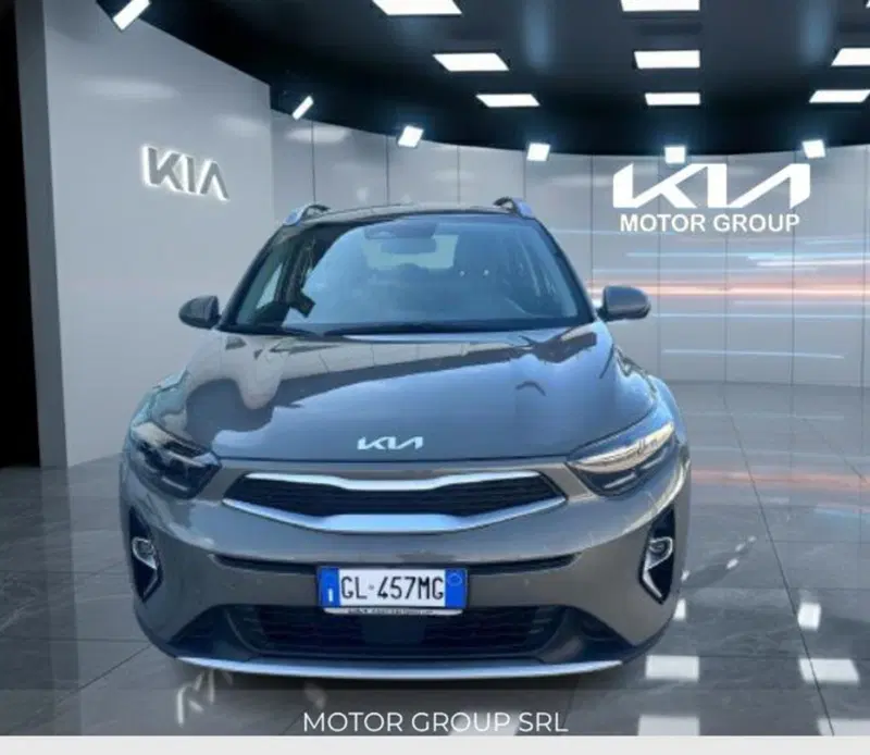 Kia Stonic usata a Napoli (3)