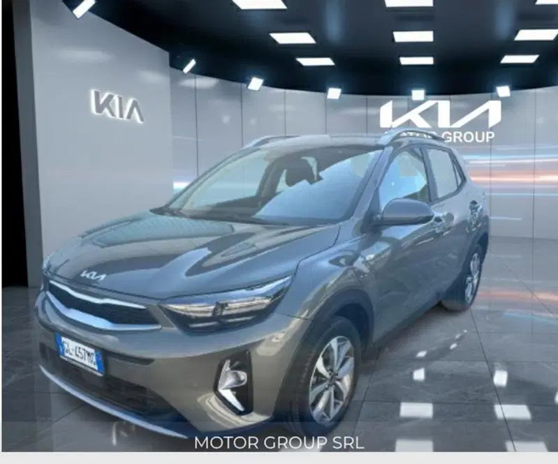 Kia Stonic usata a Napoli (5)