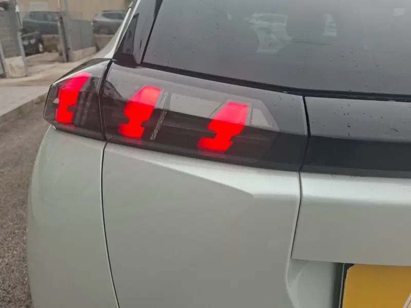Peugeot 2008 usata a Chieti (11)