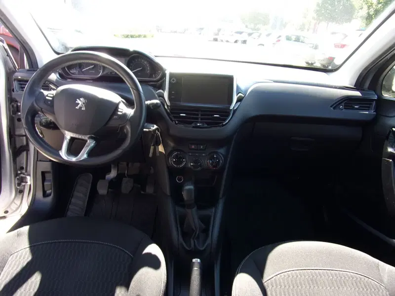 Peugeot 208 usata a Reggio Emilia (5)