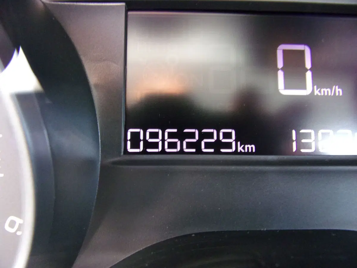 Peugeot 208 usata a Reggio Emilia (6)
