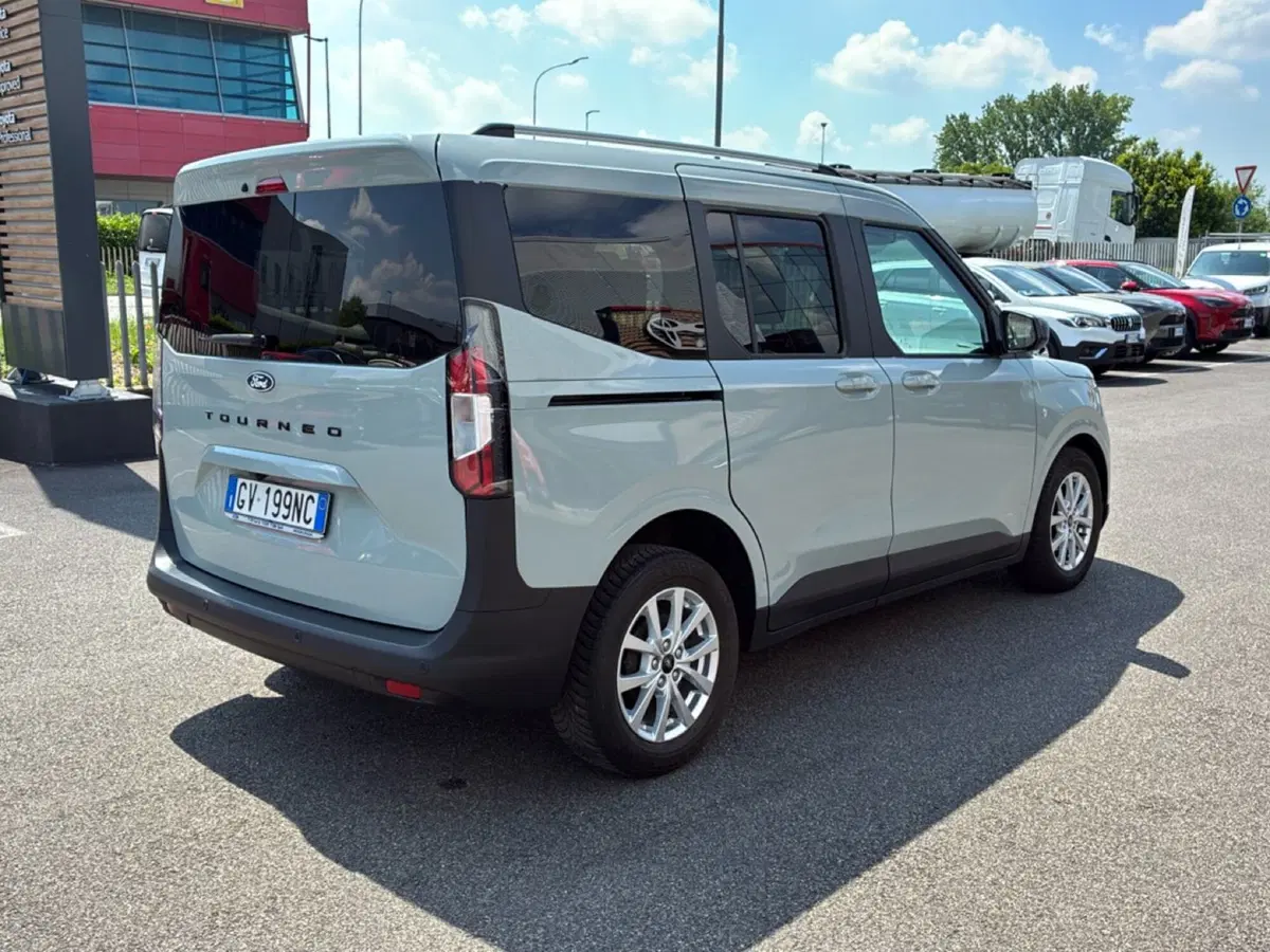 Ford Tourneo Courier usata a Mantova (5)