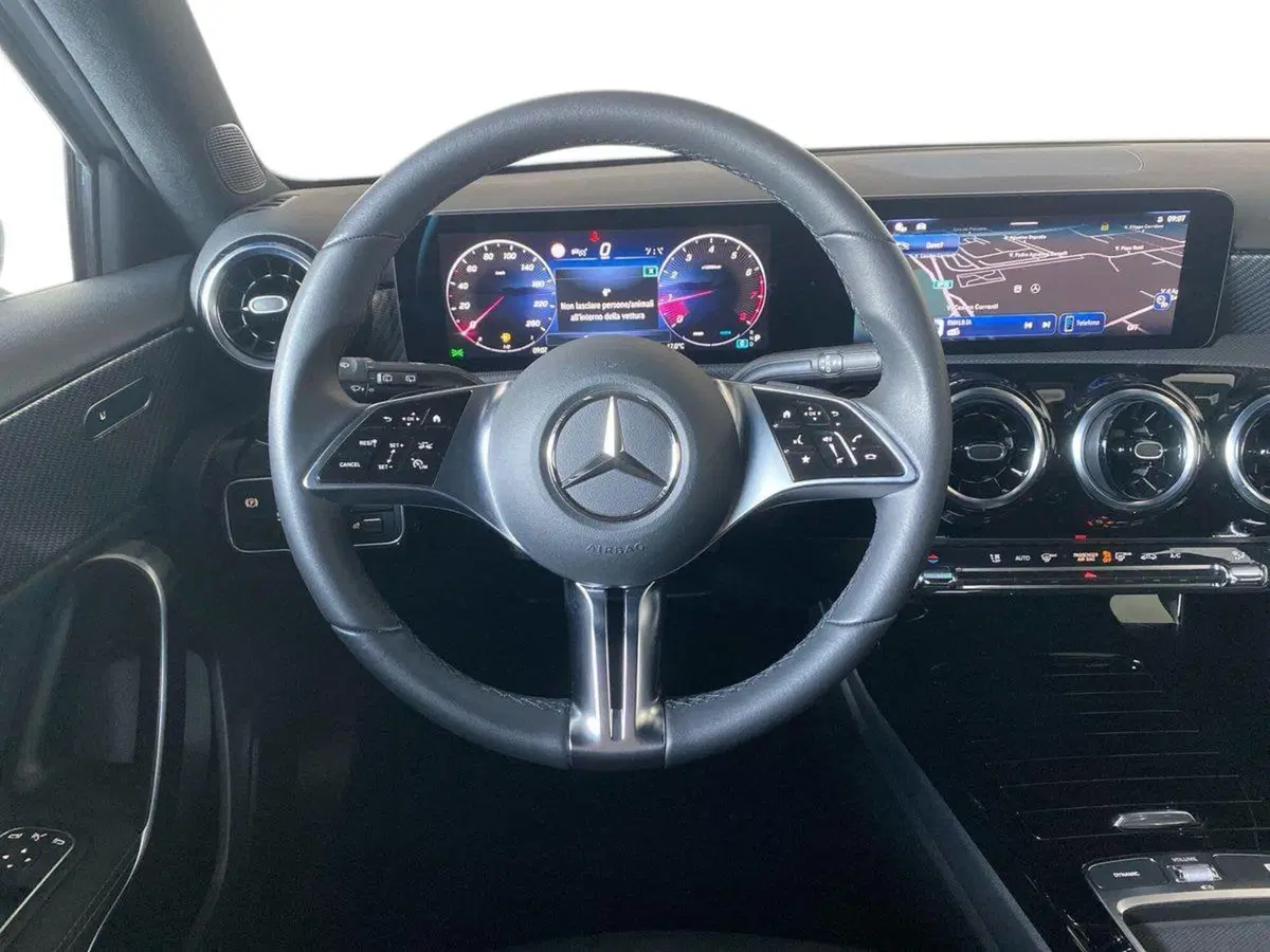 Mercedes-Benz Classe A usata a Bergamo (9)