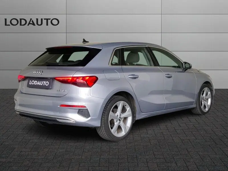 Audi A3 Sportback usata a Bergamo (2)