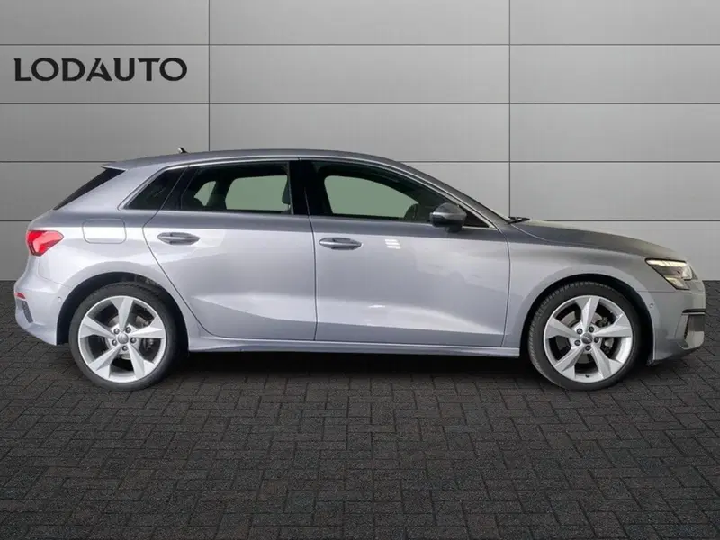 Audi A3 Sportback usata a Bergamo (5)