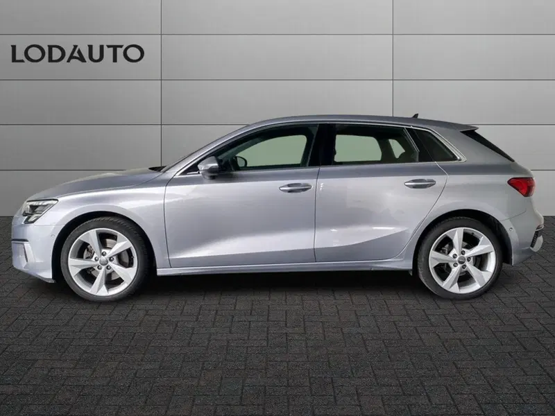 Audi A3 Sportback usata a Bergamo (6)