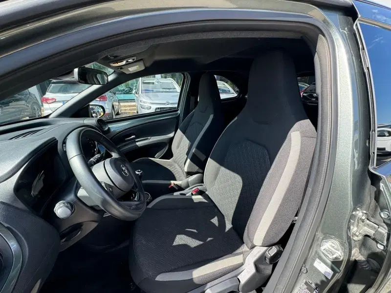 Toyota Aygo X usata a Bologna (13)