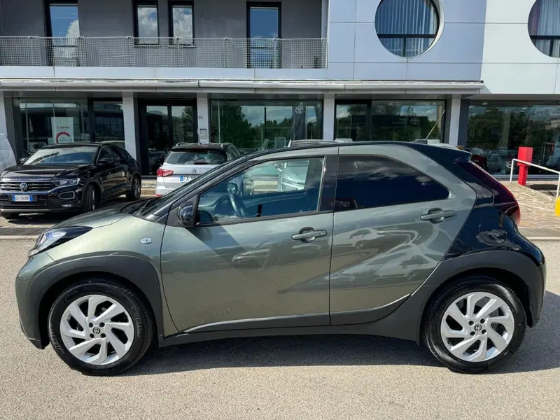 Toyota Aygo X usata a Bologna (9)