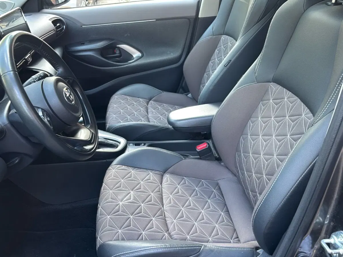 Toyota Yaris Cross usata a Bologna (8)