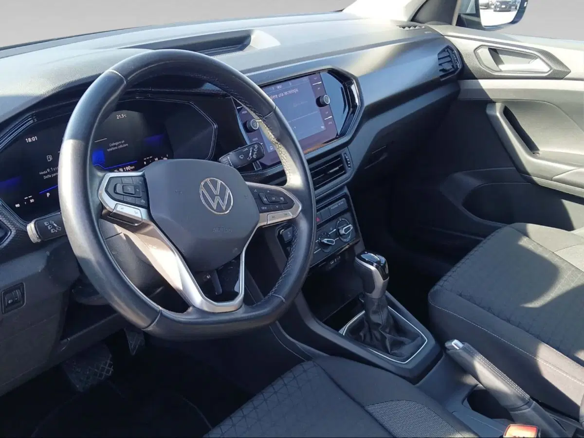 Volkswagen T-Cross usata a Livorno (13)