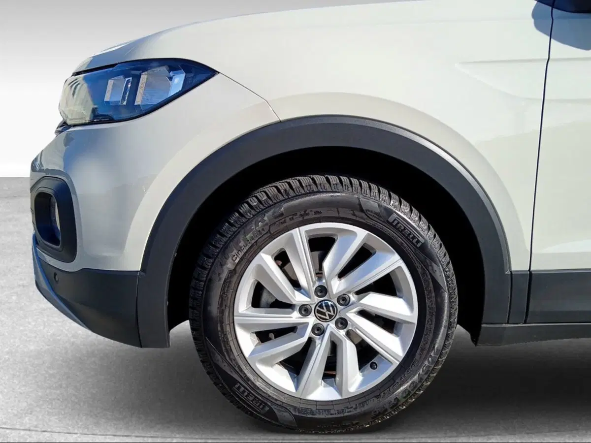 Volkswagen T-Cross usata a Livorno (15)