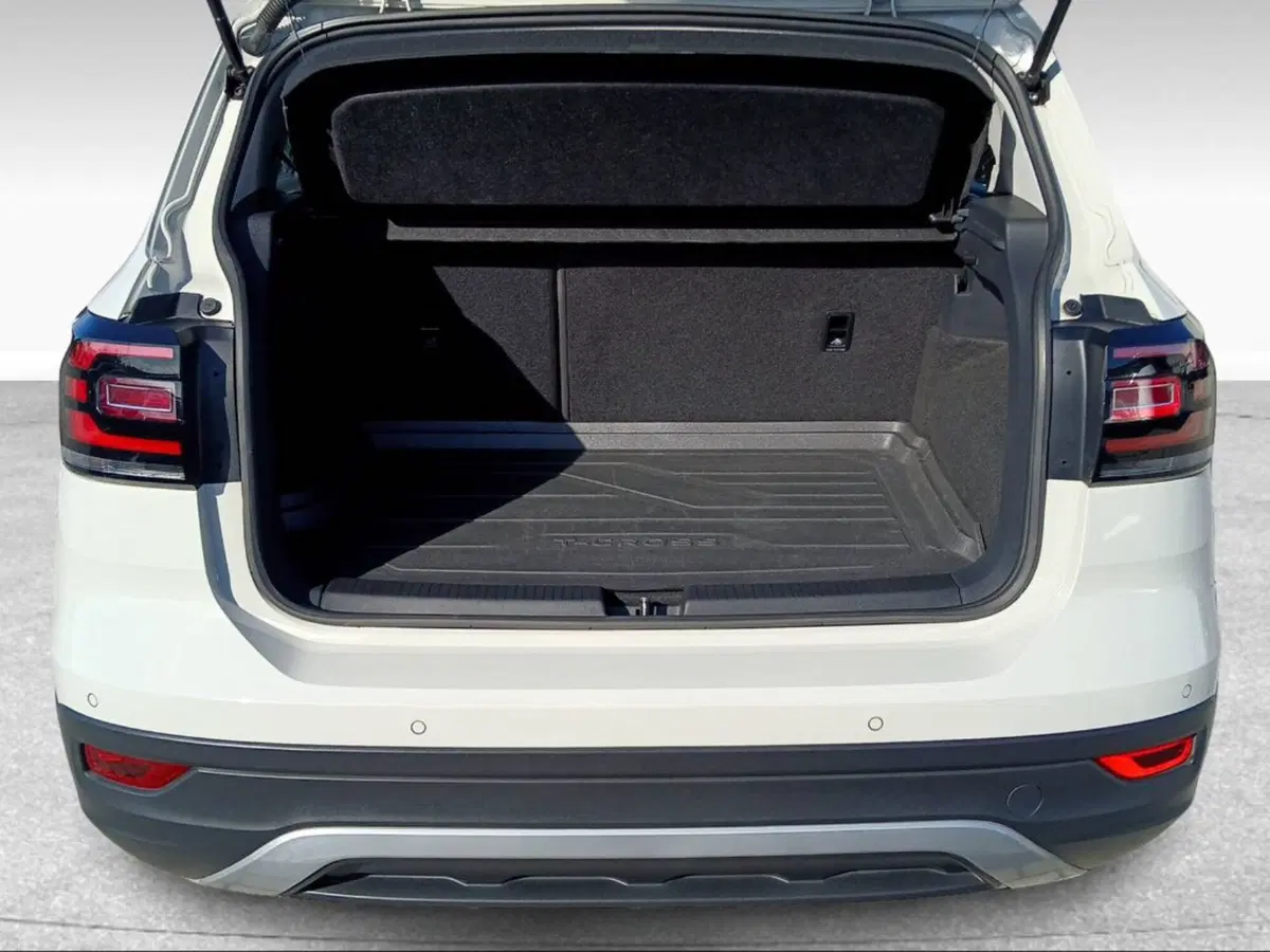 Volkswagen T-Cross usata a Livorno (6)