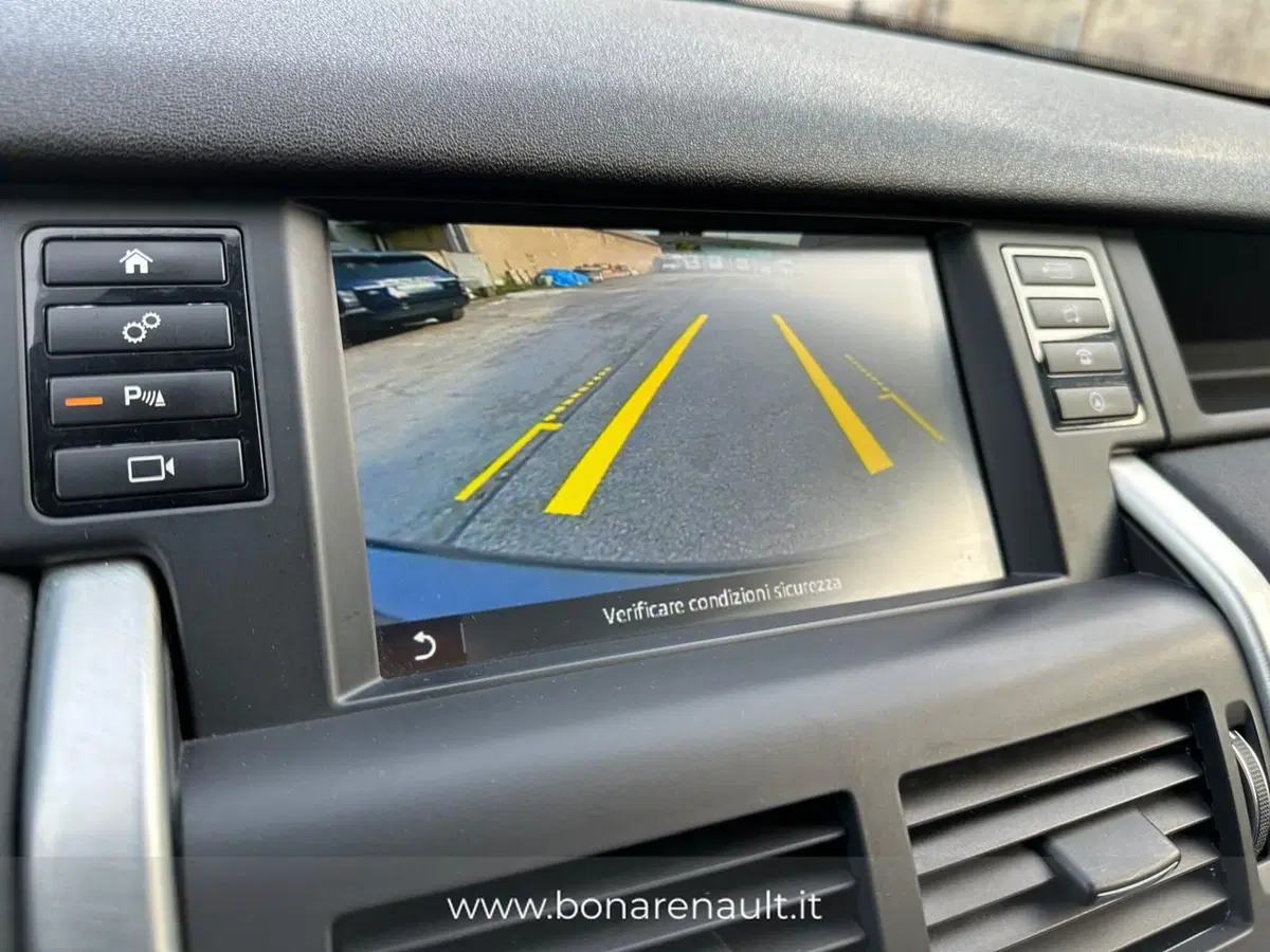 Land Rover Discovery Sport usata a Monza e Brianza (12)