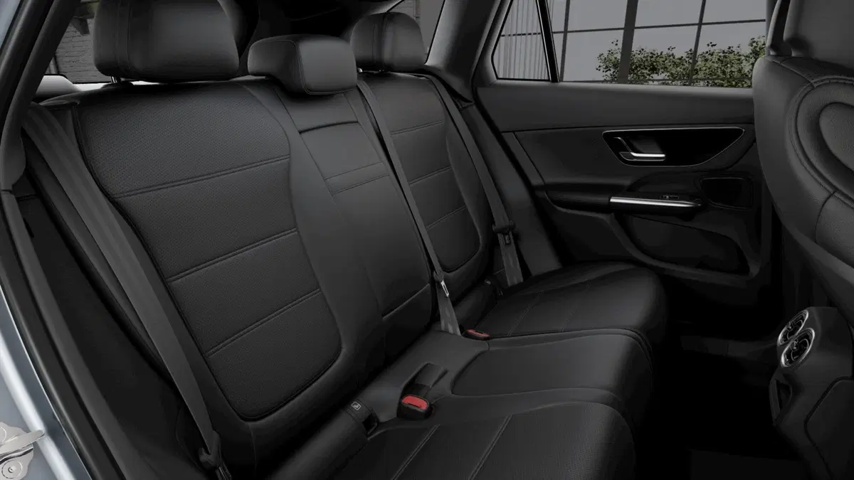 Mercedes-Benz GLC SUV nuova a Milano (6)