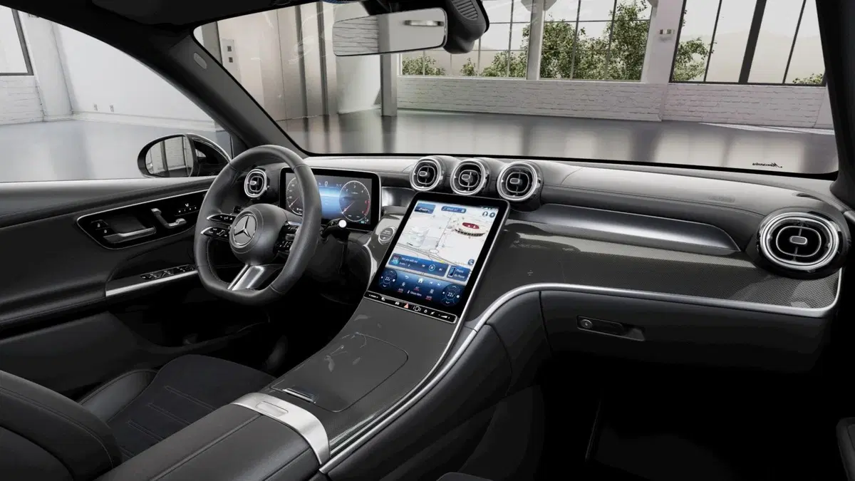 Mercedes-Benz GLC SUV nuova a Milano (5)