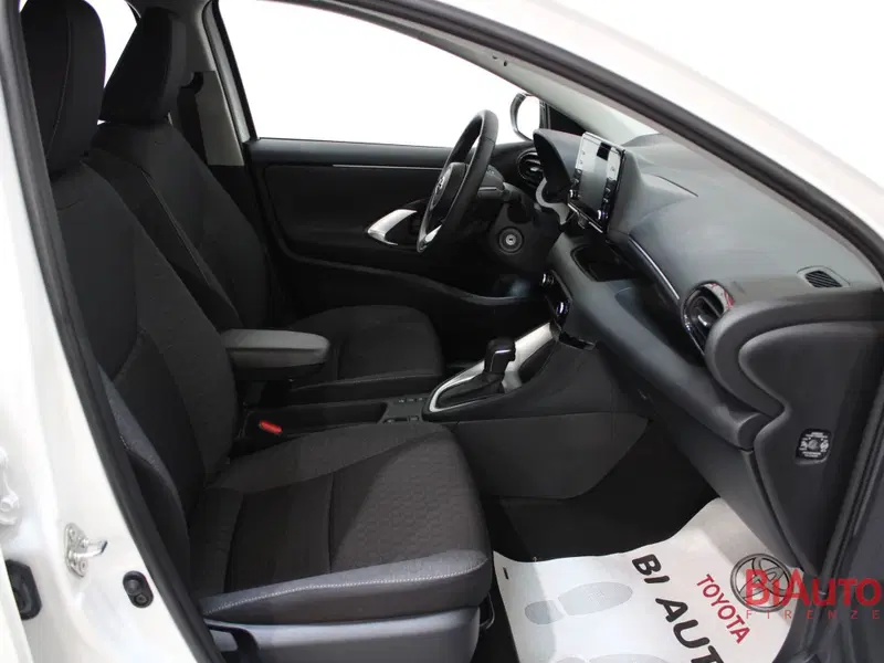 Toyota Yaris usata a Firenze (7)
