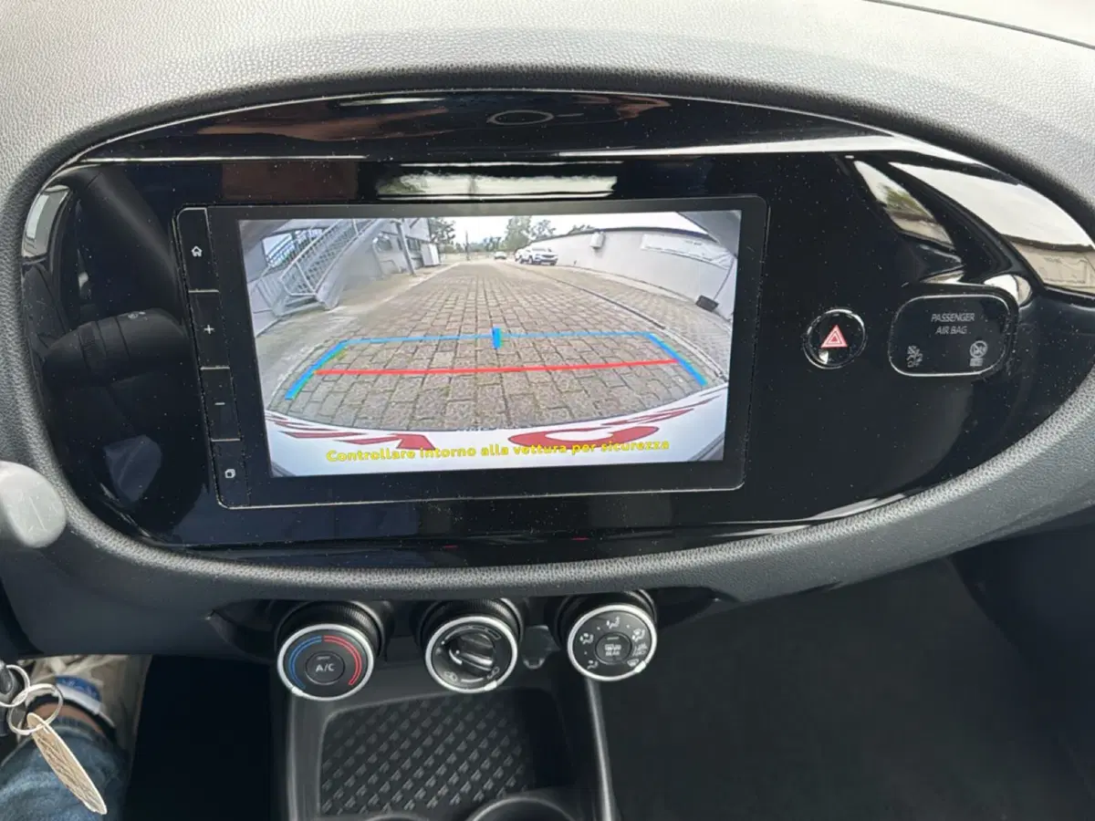 Toyota Aygo X usata a Ferrara (18)