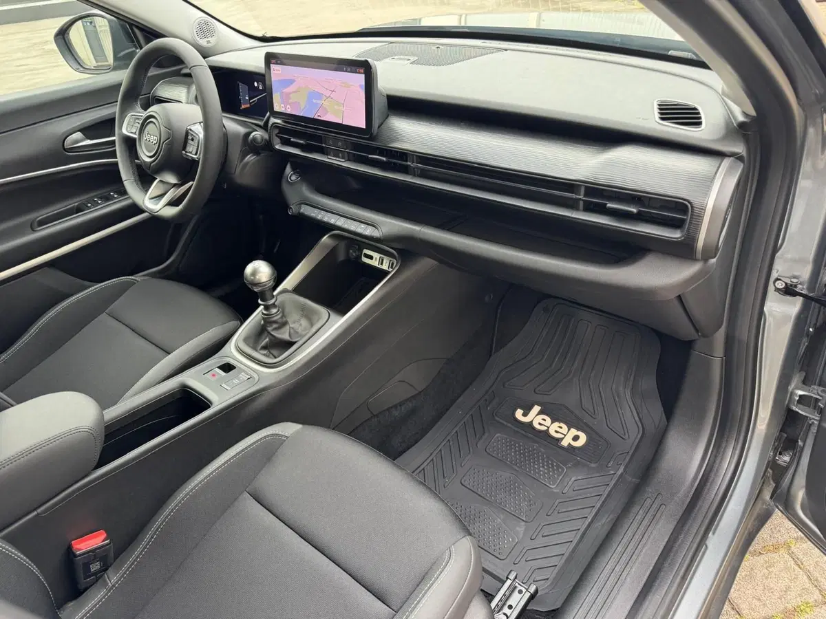 Jeep Avenger usata a Ferrara (11)