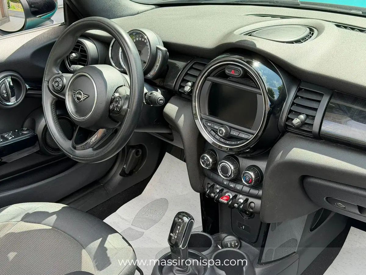 MINI Mini Cabrio usata a Milano (8)
