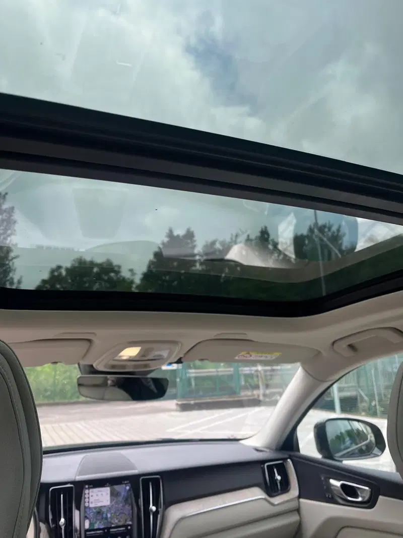 Volvo XC60 usata a Como (11)
