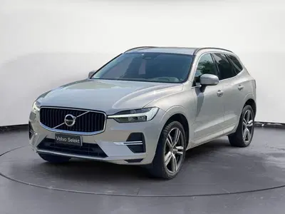 Volvo XC60 B4 automatico Core del 2022 usata a Como
