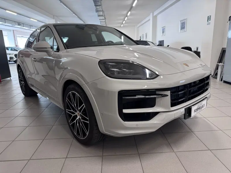 Porsche Cayenne Coupé usata a Messina (2)