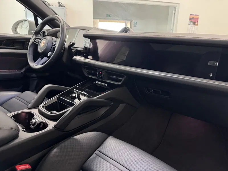 Porsche Cayenne Coupé usata a Messina (9)