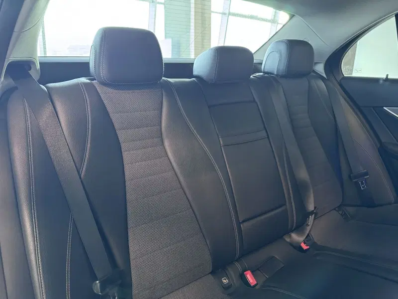 Mercedes-Benz Classe E usata a Messina (10)