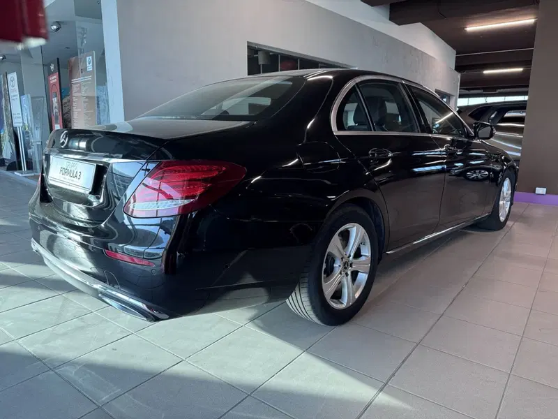 Mercedes-Benz Classe E usata a Messina (3)