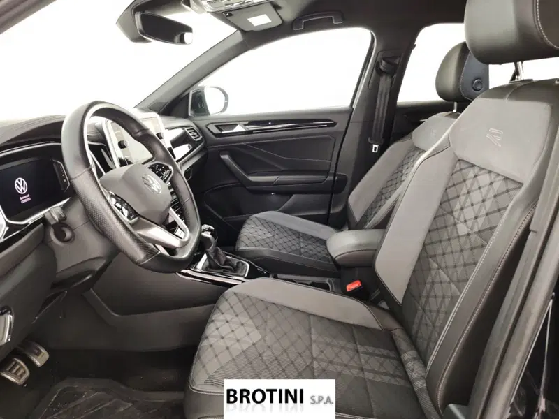 Volkswagen T-Roc usata a Massa-Carrara (4)