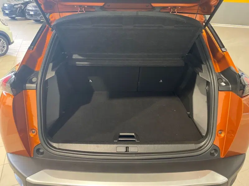 Peugeot 2008 usata a Salerno (7)