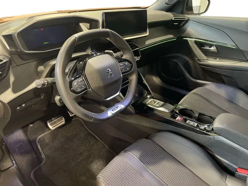 Peugeot 2008 usata a Salerno (9)