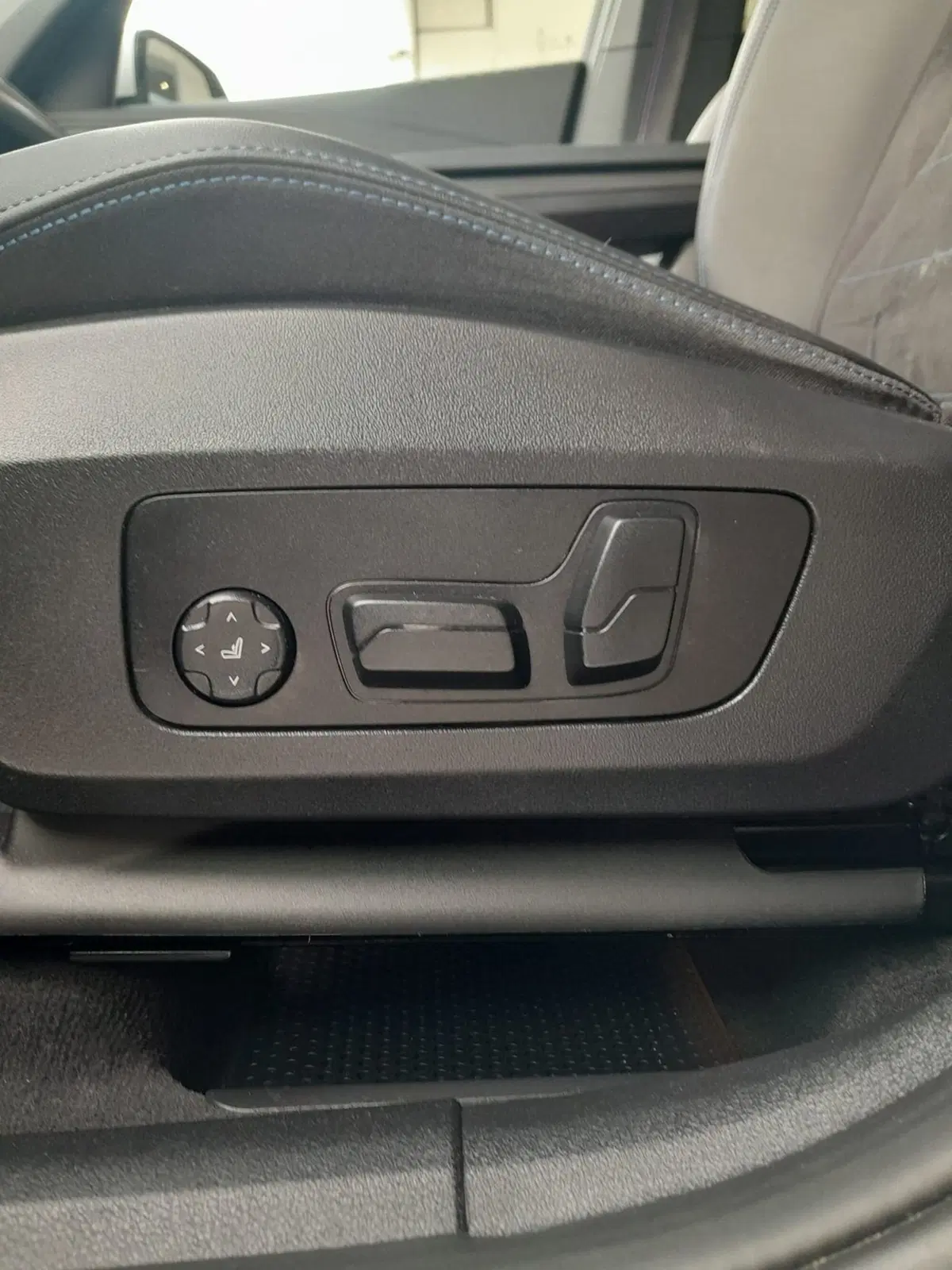 BMW X1 usata a Asti (20)
