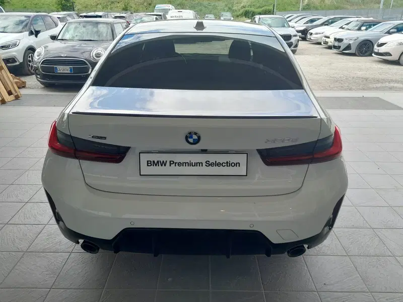 BMW Serie 3 usata a Asti (6)