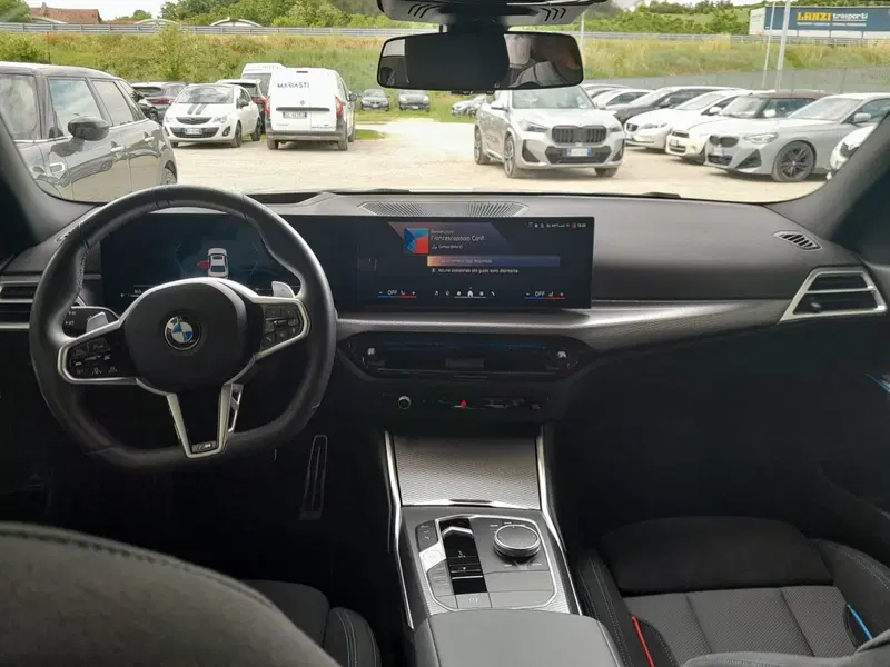 BMW Serie 3 usata a Asti (8)