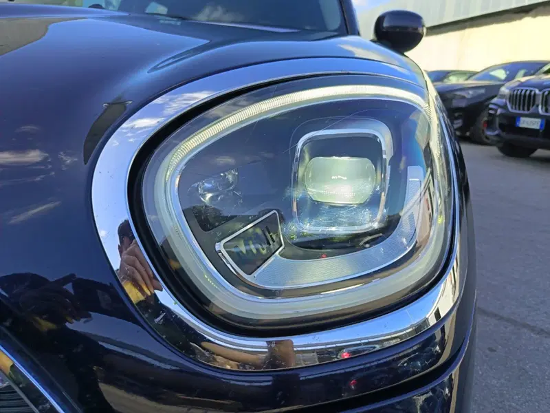MINI Mini Countryman usata a Caserta (17)