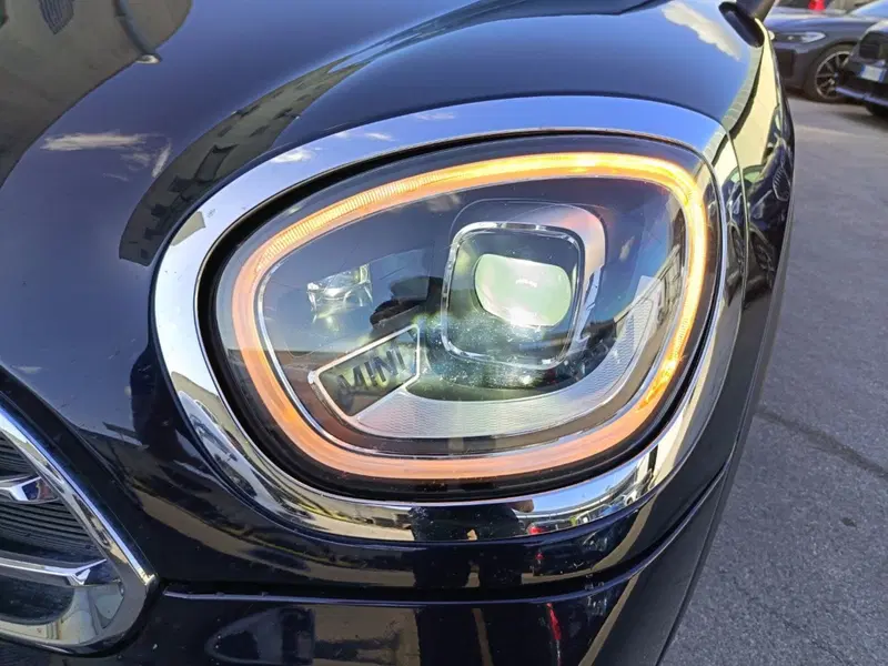 MINI Mini Countryman usata a Caserta (18)