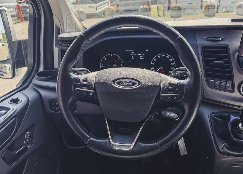 Ford Transit Custom Furgone usata a Verbano Cusio Ossola (13)