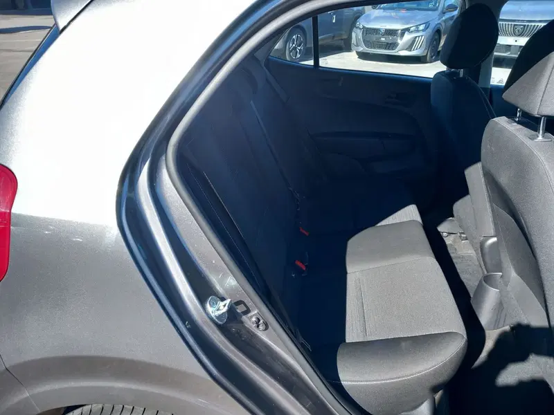 Kia Picanto usata a Lucca (13)
